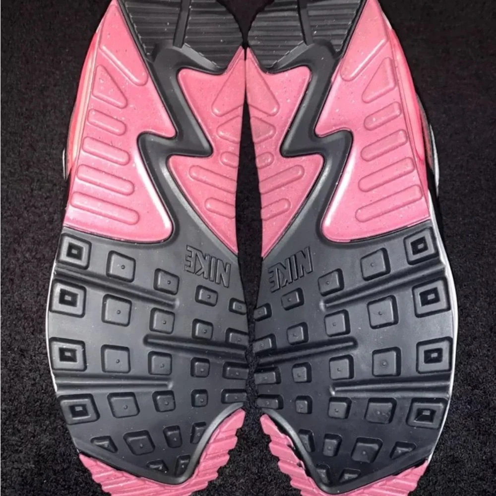 NIKE WMNS Air Max 90 White Aster Pink DH8010 105 - Sz 10/11 available - Picture 4 of 9